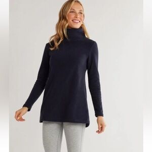 NWOT Dudley Stephens Size Small Navy Cobble Hill Turtleneck in Vello Fleece